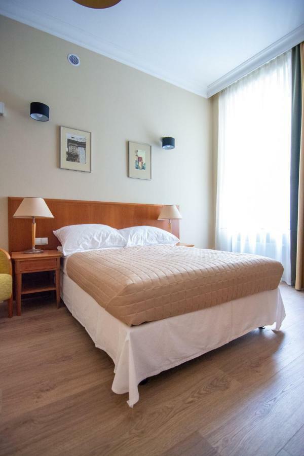 Brass Suites Łódź Exteriör bild