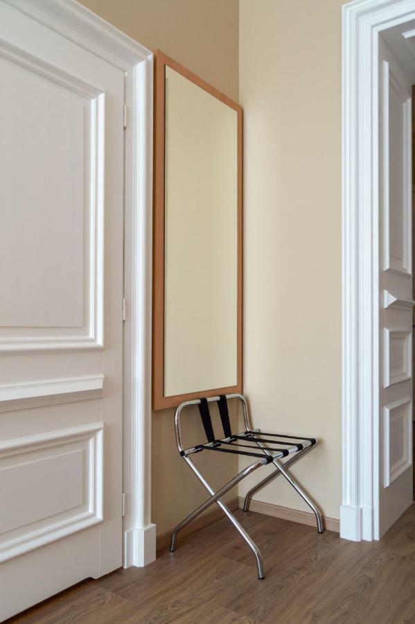 Brass Suites Łódź Exteriör bild