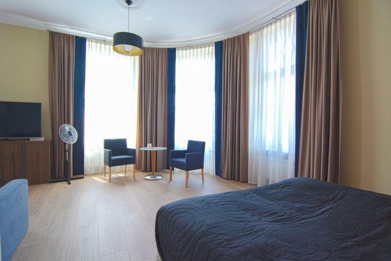 Brass Suites Łódź Exteriör bild