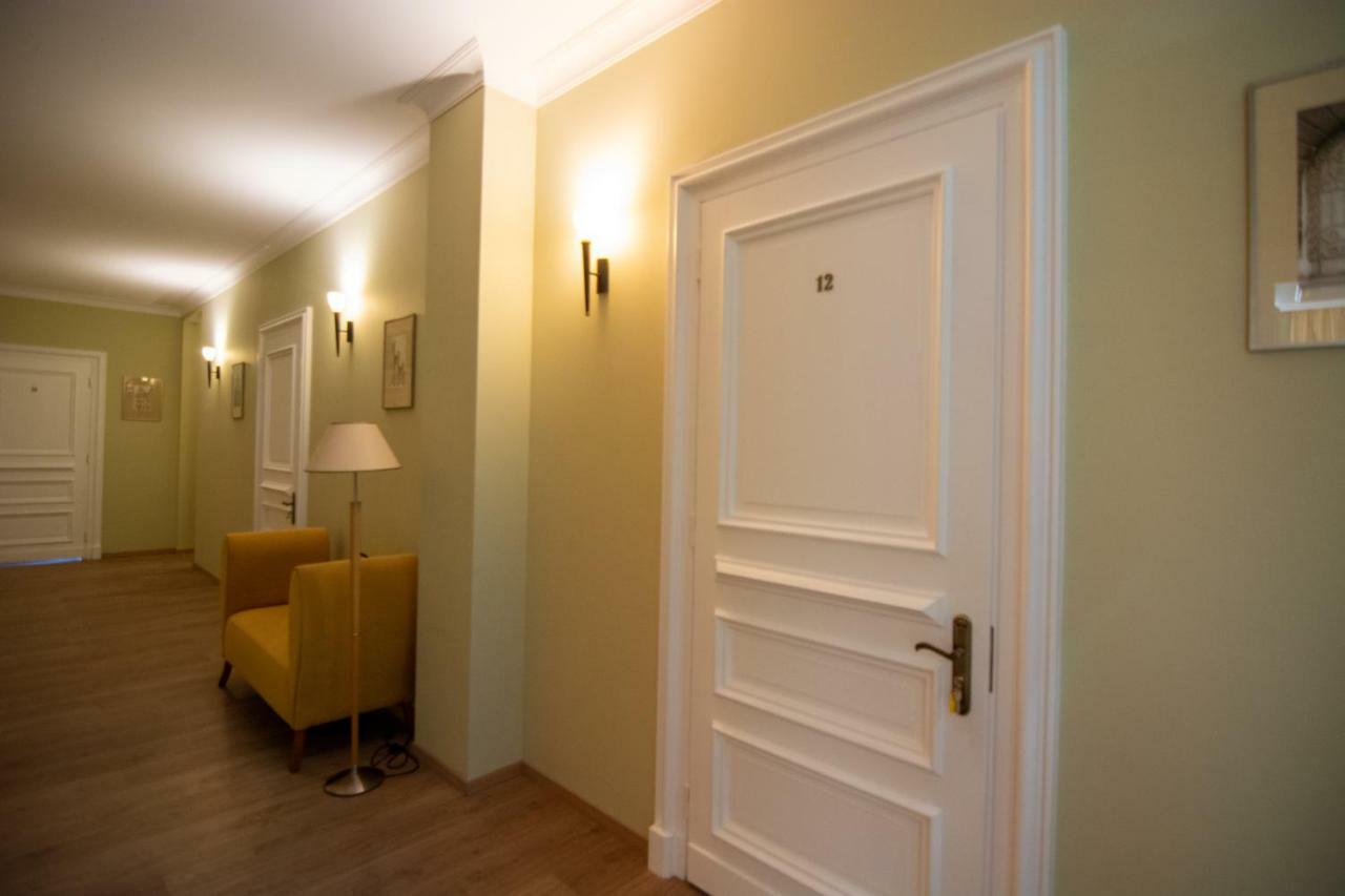 Brass Suites Łódź Exteriör bild